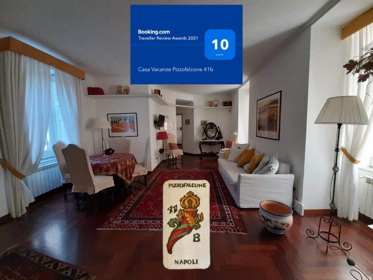 Pizzofalcone 41b Apartment *